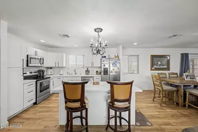601 E Euclid Avenue, Phoenix, AZ 85042 - Photo 14