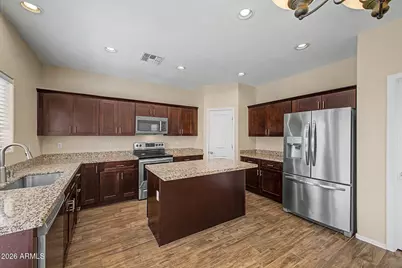 22507 N 31st Avenue #15, Phoenix, AZ 85027 - Photo 8