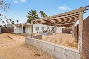 730 S Whiting Cir, Mesa, AZ 85204 - Photo 42