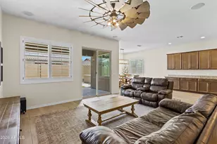 9416 W Parkside Ln, Peoria, AZ 85383 - Photo 12