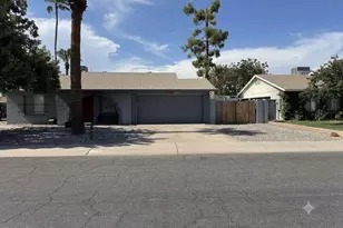 2840 W Michelle Dr, Phoenix, AZ 85053 - Photo 2