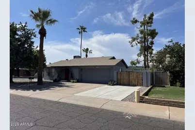 2840 W Michelle Drive, Phoenix, AZ 85053 - Photo 4