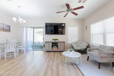 9510 N 82nd Lane, Peoria, AZ 85345 - Photo 8