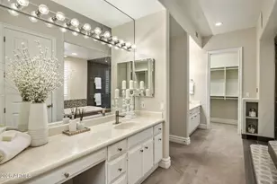 1431 W Caribbean Ln, Phoenix, AZ 85023 - Photo 18