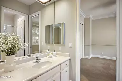 1431 W Caribbean Lane, Phoenix, AZ 85023 - Photo 22