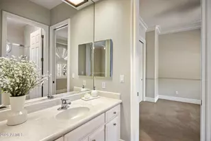 1431 W Caribbean Ln, Phoenix, AZ 85023 - Photo 22