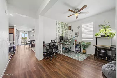 18146 W Robin Lane, Surprise, AZ 85387 - Photo 6