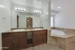12626 N 20th St, Phoenix, AZ 85022 - Photo 10