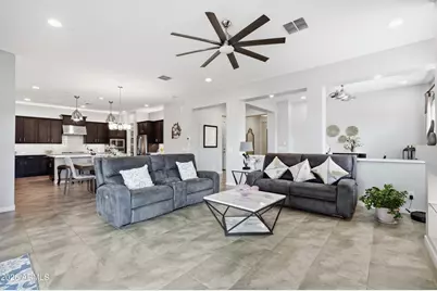 18668 N Jameson Drive, Maricopa, AZ 85138 - Photo 10