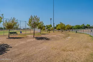 18668 N Jameson Dr, Maricopa, AZ 85138 - Photo 46