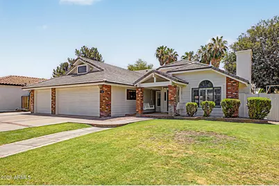 517 E Merrill Avenue, Gilbert, AZ 85234 - Photo 2