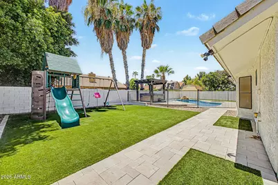 517 E Merrill Avenue, Gilbert, AZ 85234 - Photo 36
