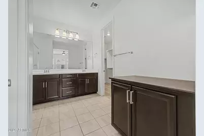1682 S Follett Way, Gilbert, AZ 85295 - Photo 18