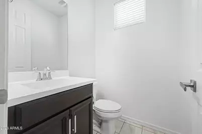 1682 S Follett Way, Gilbert, AZ 85295 - Photo 14