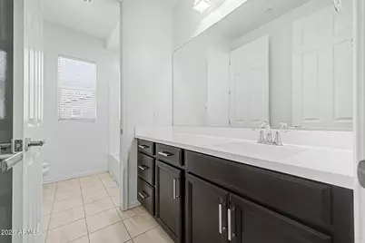 1682 S Follett Way, Gilbert, AZ 85295 - Photo 28
