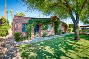 3012 N 32nd St, Phoenix, AZ 85018 - Photo 1