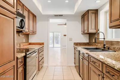 4105 E Larkspur Drive, Phoenix, AZ 85032 - Photo 6