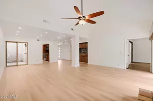4105 E Larkspur Dr, Phoenix, AZ 85032 - Photo 2