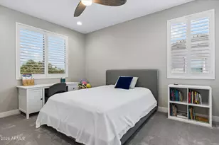 2905 E Los Gatos Dr, Phoenix, AZ 85050 - Photo 32