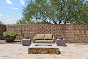 2905 E Los Gatos Dr, Phoenix, AZ 85050 - Photo 48
