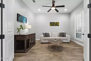 2905 E Los Gatos Dr, Phoenix, AZ 85050 - Photo 10
