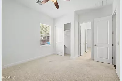 2923 E Constance Way, Phoenix, AZ 85042 - Photo 28