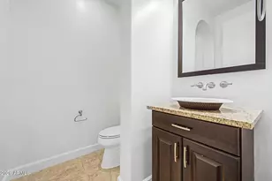 2923 E Constance Wy, Phoenix, AZ 85042 - Photo 14