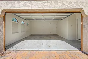 2923 E Constance Wy, Phoenix, AZ 85042 - Photo 36