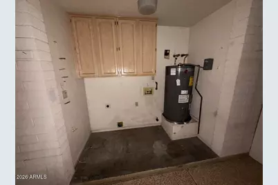 7941 E Navarro Avenue, Mesa, AZ 85209 - Photo 32