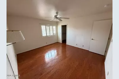 7941 E Navarro Avenue, Mesa, AZ 85209 - Photo 18
