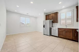 16721 W Whispering Wind Dr, Surprise, AZ 85387 - Photo 14
