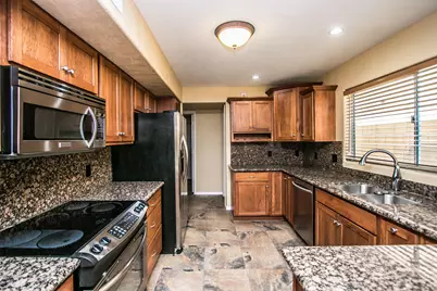 17418 N 46th Place, Phoenix, AZ 85032 - Photo 16
