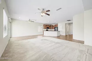 17549 W Pinnacle Vis Dr, Surprise, AZ 85387 - Photo 4