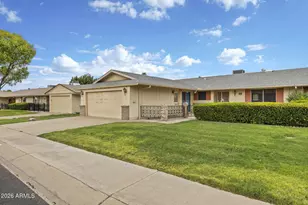 10432 W Desert Forest Cir, Sun City, AZ 85351 - Photo 2