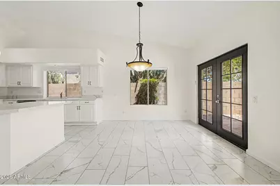 655 W Silver Creek Road, Gilbert, AZ 85233 - Photo 10