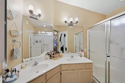 1330 E Angela Drive, Phoenix, AZ 85022 - Photo 14