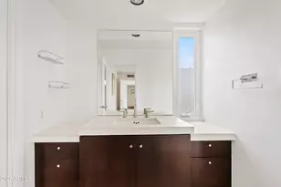 1902 E Medlock Dr, Phoenix, AZ 85016 - Photo 26