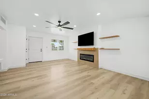 5712 W Orangewood Ave, Glendale, AZ 85301 - Photo 10