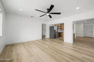 5712 W Orangewood Ave, Glendale, AZ 85301 - Photo 24