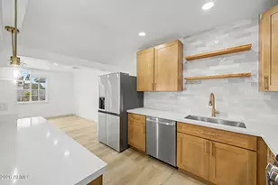 5712 W Orangewood Ave, Glendale, AZ 85301 - Photo 14