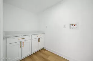 5712 W Orangewood Ave, Glendale, AZ 85301 - Photo 34