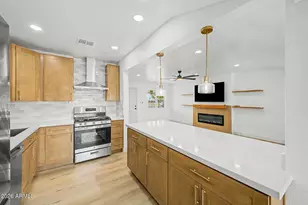 5712 W Orangewood Ave, Glendale, AZ 85301 - Photo 18