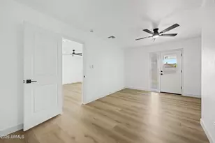 5712 W Orangewood Ave, Glendale, AZ 85301 - Photo 22