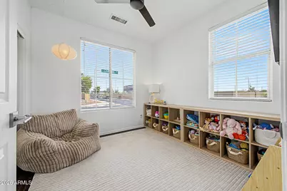 1047 W Caroline Lane, Tempe, AZ 85284 - Photo 20