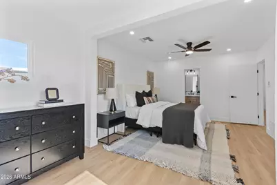 370 W Tulsa Street, Chandler, AZ 85225 - Photo 26