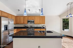 2419 S Walnut Dr, Chandler, AZ 85248 - Photo 4