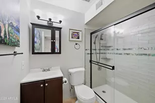 2566 E Villa Rita Dr, Phoenix, AZ 85032 - Photo 18