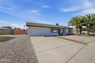 2566 E Villa Rita Dr, Phoenix, AZ 85032 - Photo 1