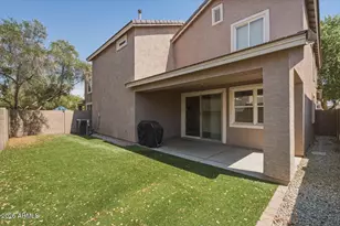 2246 E Fraktur Rd, Phoenix, AZ 85040 - Photo 24