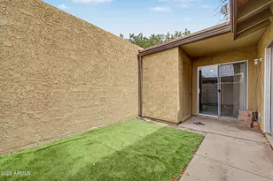 827 S Hacienda Dr, Tempe, AZ 85281 - Photo 16